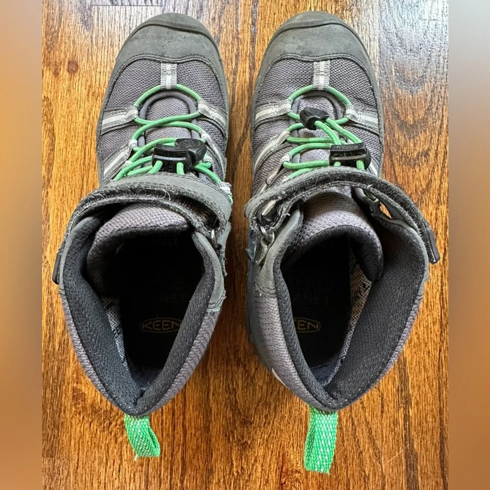 KIDS KEEN Waterproof Gray Hiking Boots - SIZE 4